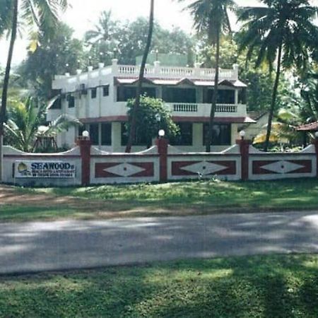 Seawoods Beach Hotel Dahanu Exterior foto